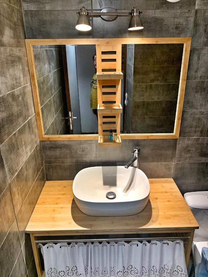 Appartement Duplex Climatise Avec Wi-Fi - Plage Pointe Marin A Pieds, Recemment Renove Сент-Анн Екстер'єр фото